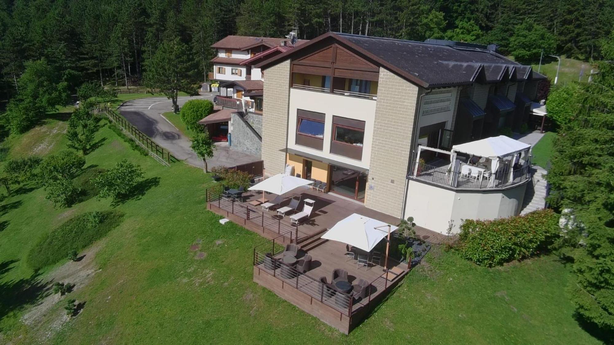 La Baita D'Oro Ristorante Residence Monteduro Eksteriør billede