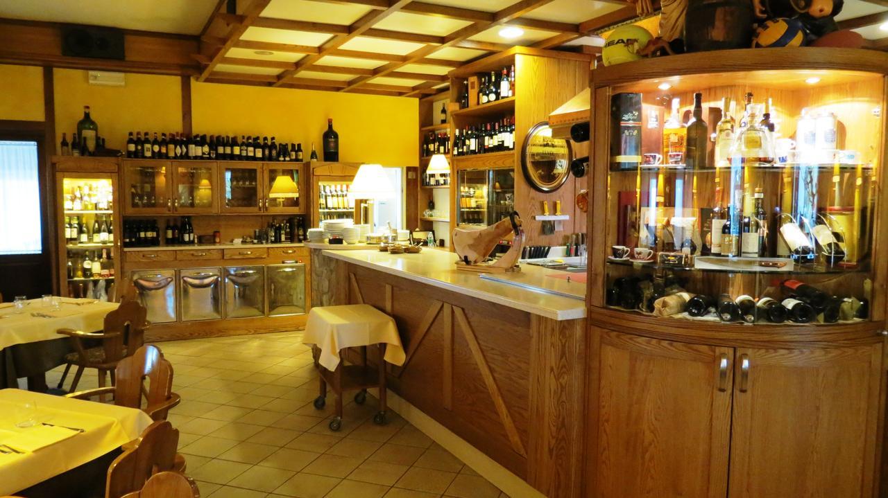 La Baita D'Oro Ristorante Residence Monteduro Eksteriør billede