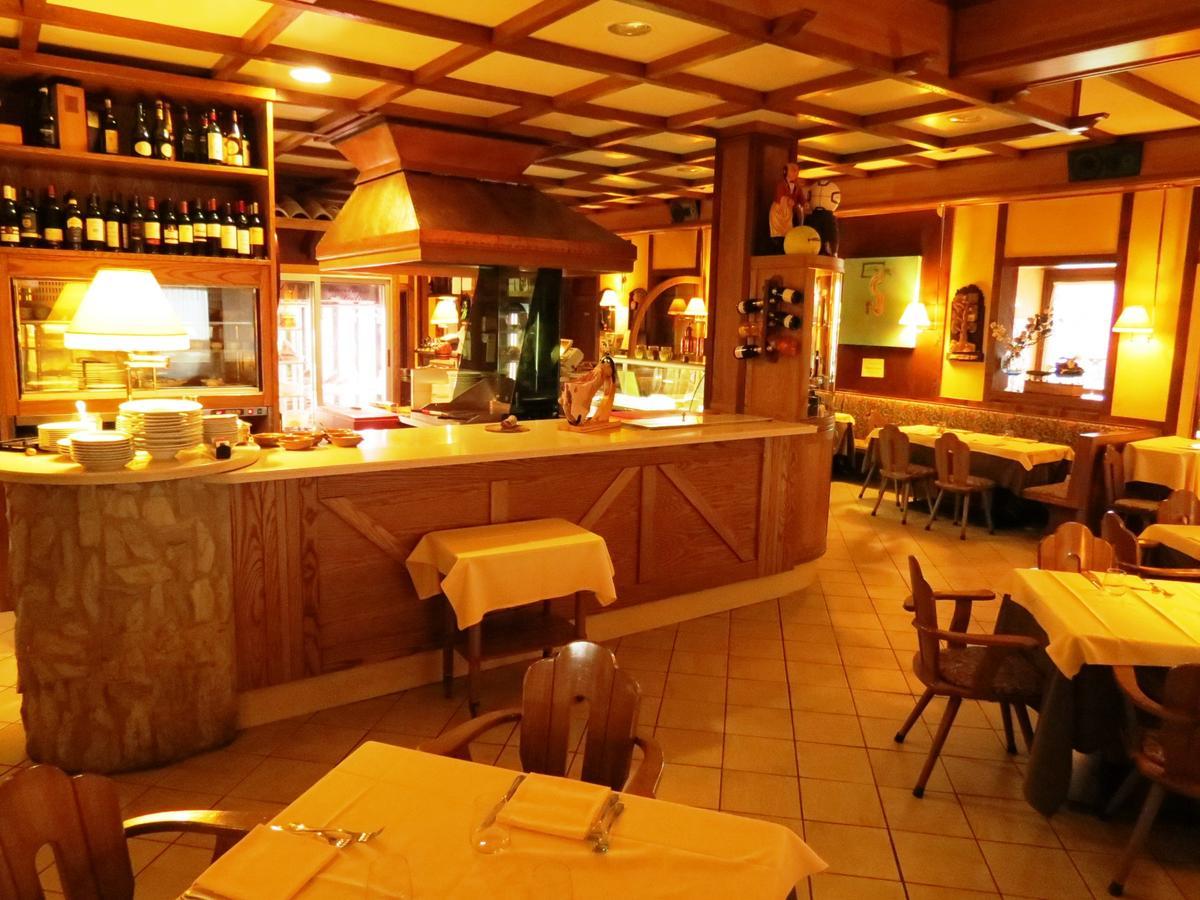 La Baita D'Oro Ristorante Residence Monteduro Eksteriør billede