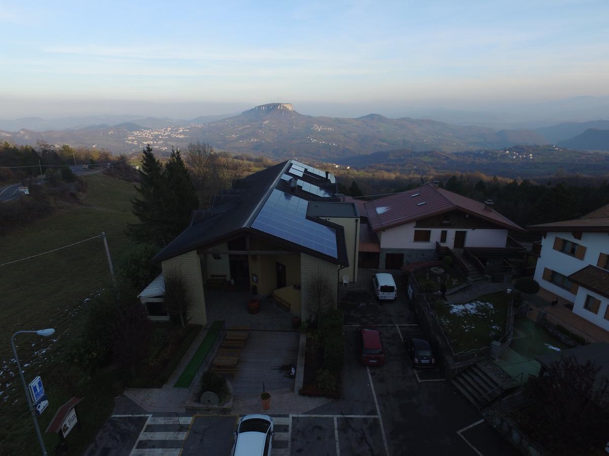 La Baita D'Oro Ristorante Residence Monteduro Eksteriør billede