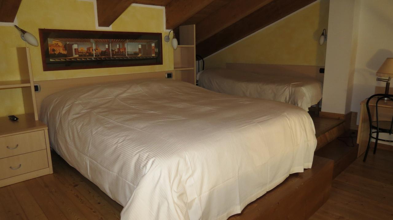 La Baita D'Oro Ristorante Residence Monteduro Eksteriør billede